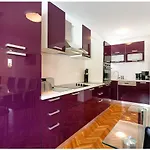 Puskas 2 Tatil Evi Crikvenica