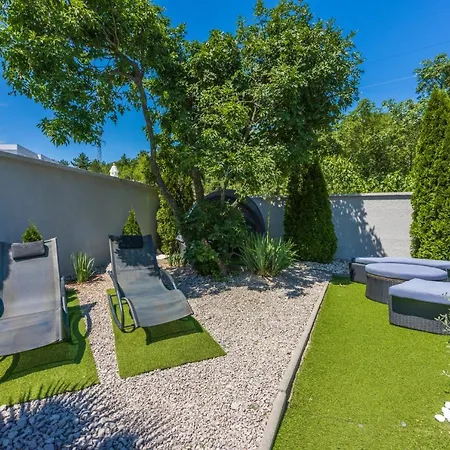 Semesterbostad Puskas 2 Crikvenica