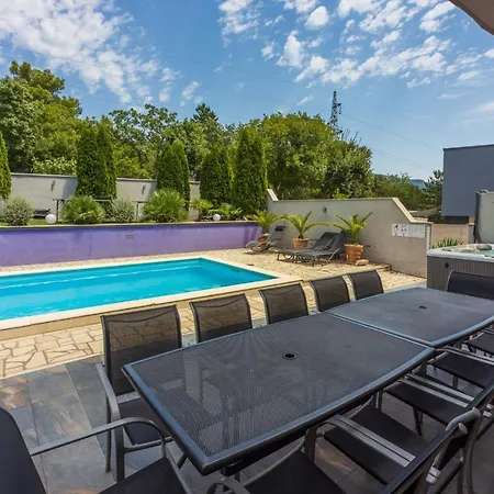 Puskas 2 * Crikvenica