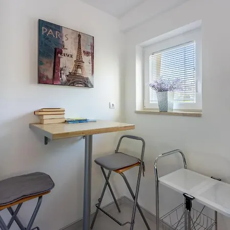 Puskas 2 Semesterbostad Crikvenica