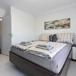 Puskas 2 Nyaraló Crikvenica